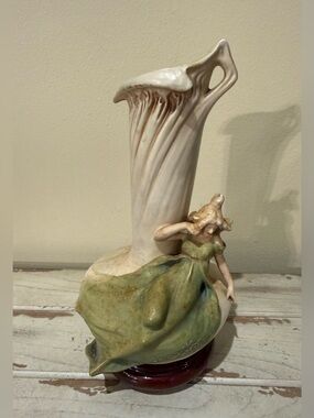 Royal Dux Art Nouveau Nymph Flower Vase Pre-1918 Bohemia Pink Triangle Mark